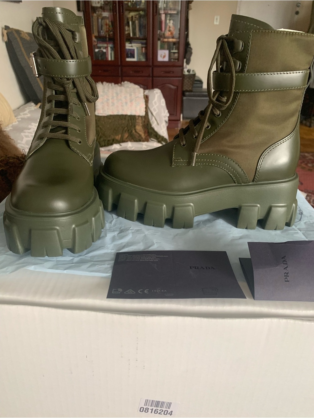 PRADA Monolith Women’s Olive Green Platform Combat Boots 36 $2000 - Picture 2 of 4